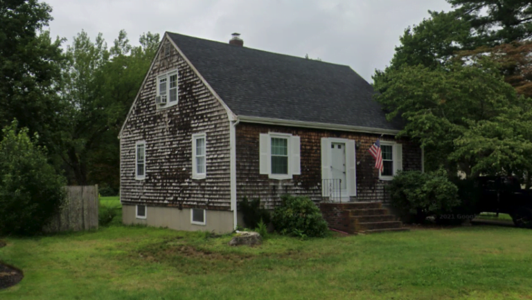 Wood Shingles Replaced With New Vinyl Siding | Raynham MA